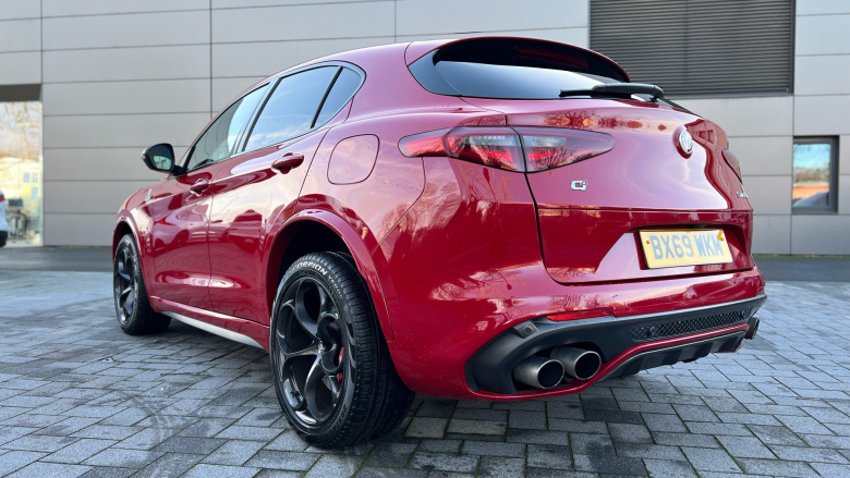 Alfa Romeo Stelvio 2.9 V6 BiTurbo 510 Quadrifoglio 5dr Auto Petrol Estate